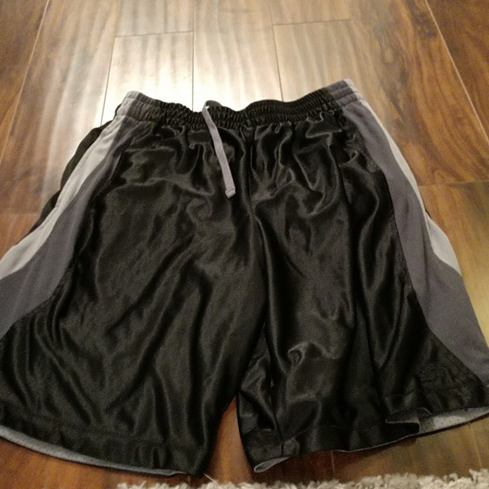 Mens reversible shorts